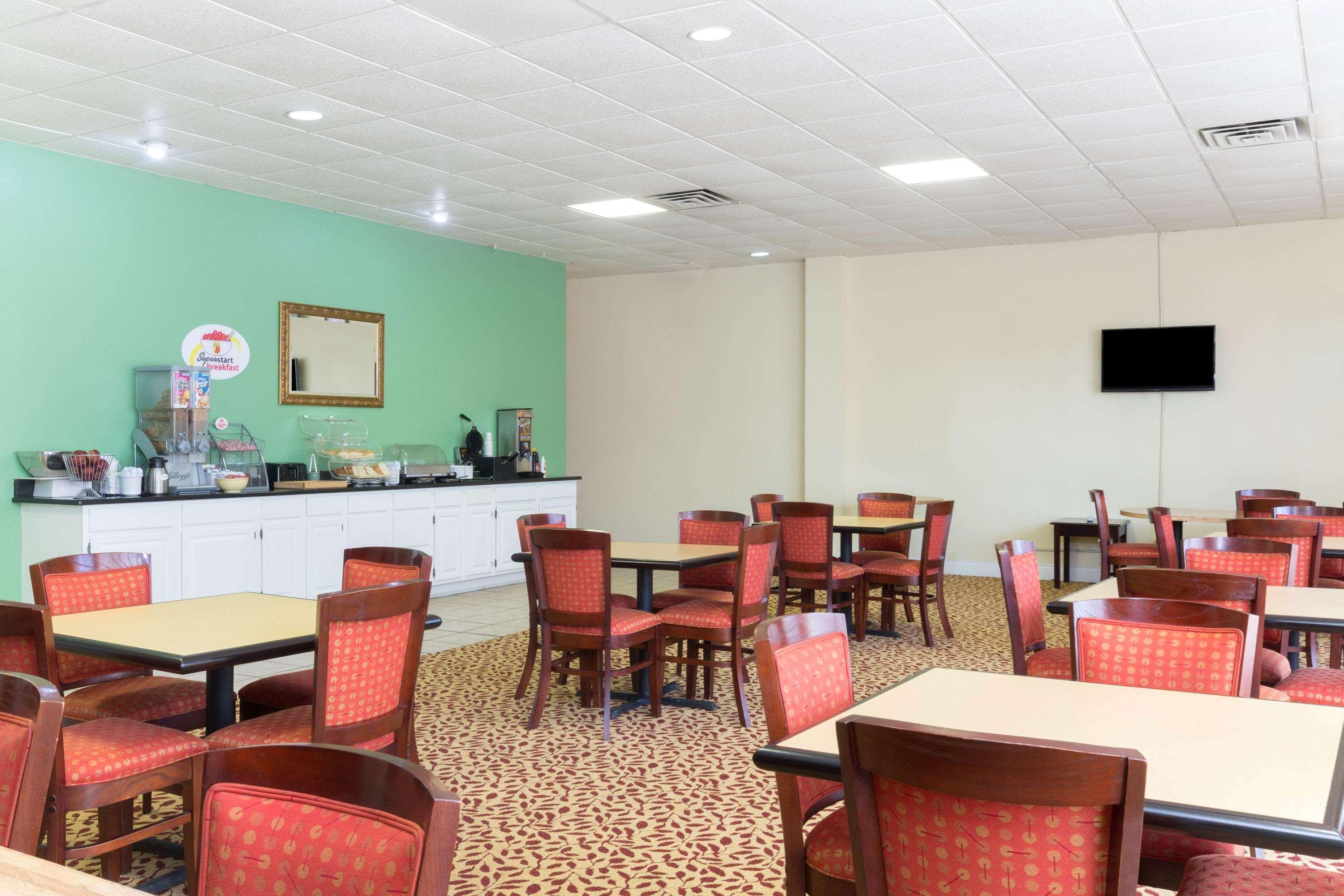 Super 8 By Wyndham Longview/North Motel Luaran gambar