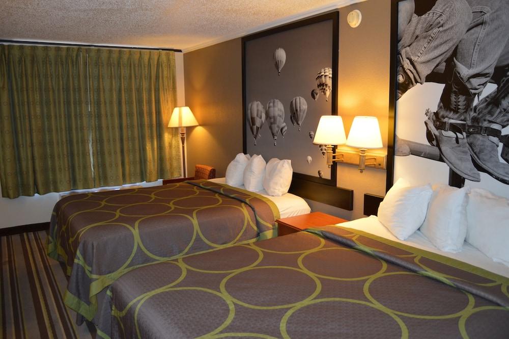 Super 8 By Wyndham Longview/North Motel Luaran gambar