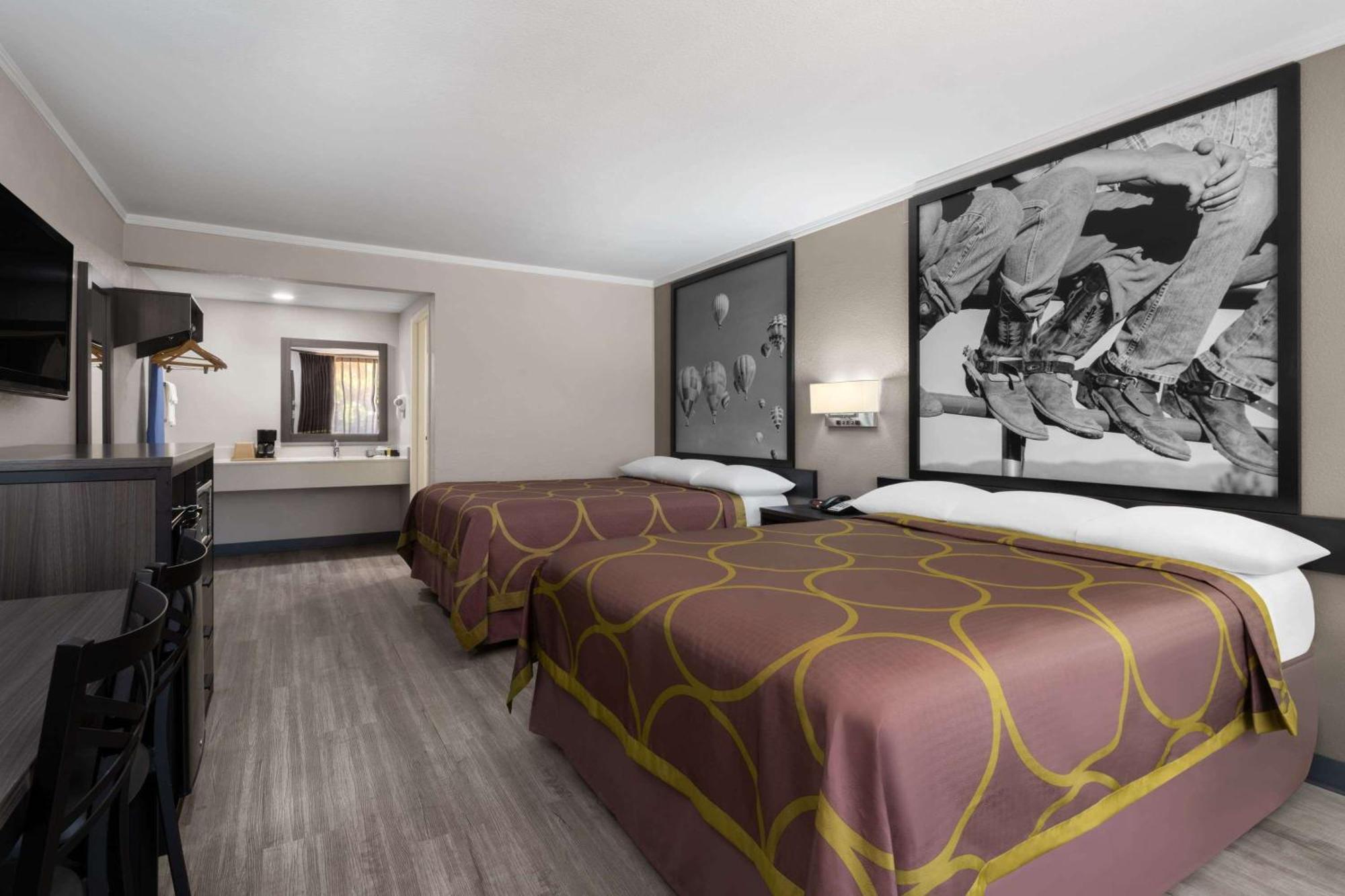 Super 8 By Wyndham Longview/North Motel Luaran gambar